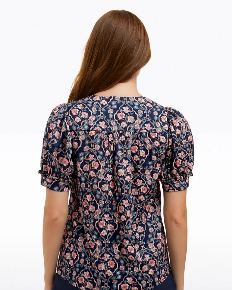 Heidi V-Neck Top in Twilight Vines