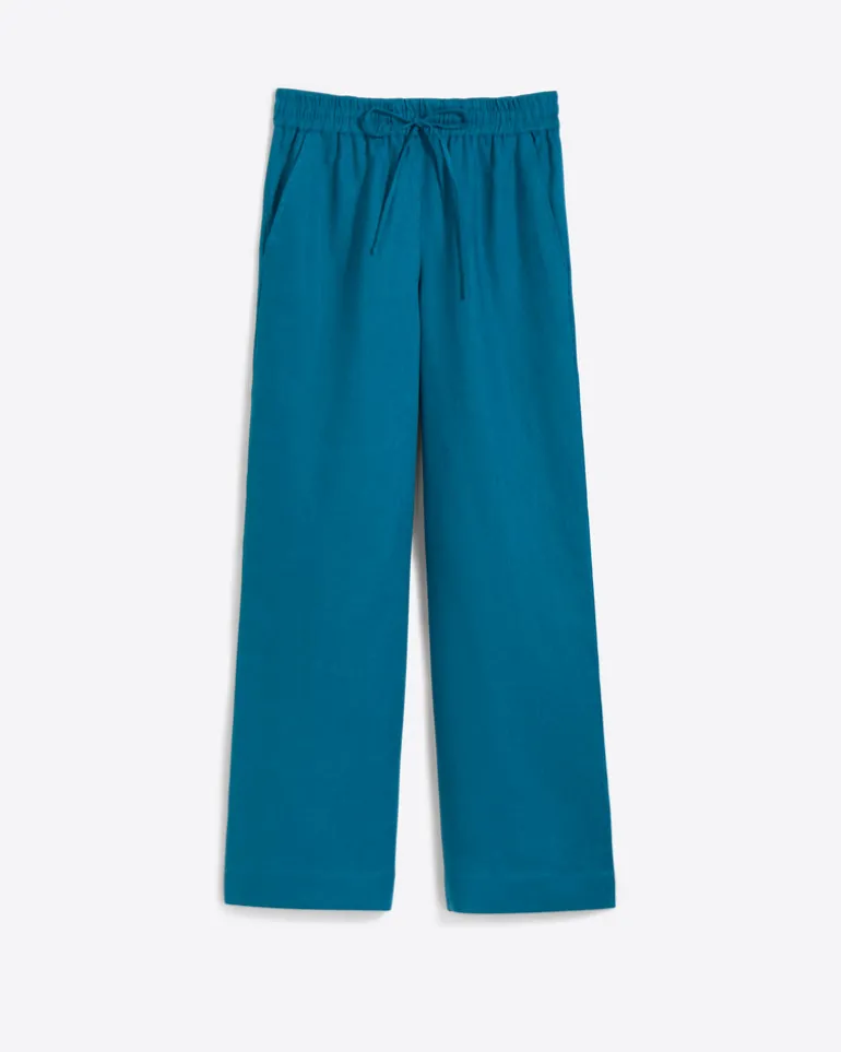 Pull-On Pants in Linen