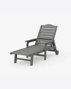 Savannah Chaise with Arms and Wheels