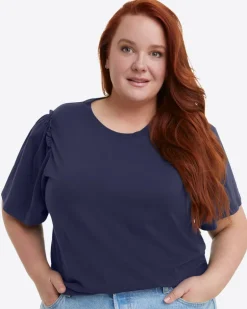 Short Sleeve Easy Knit Top in Navy